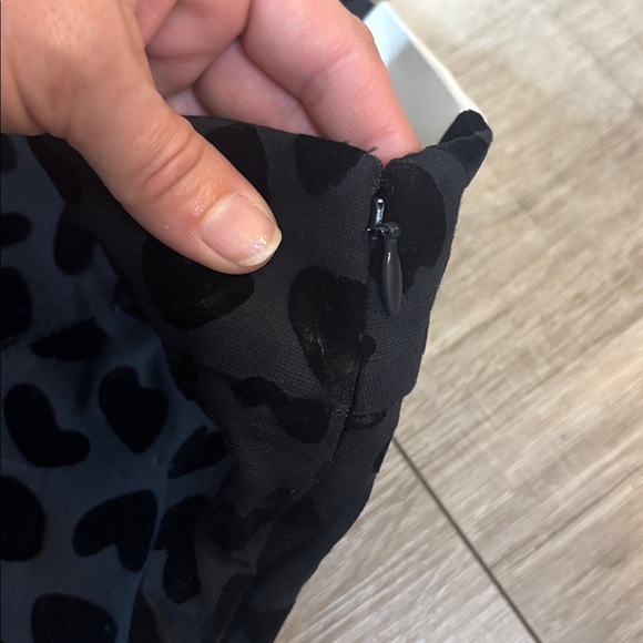 Ann Taylor Velvet Heart High Rise Wide Leg Cropped Pants - Picture 6 of 13